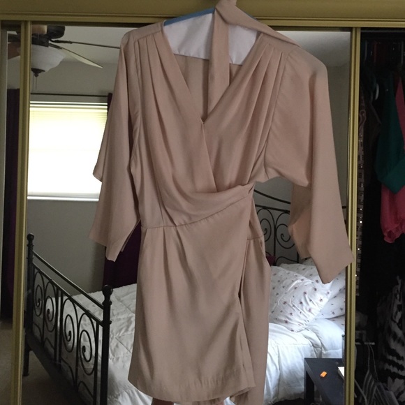 Super cute bcbg romper