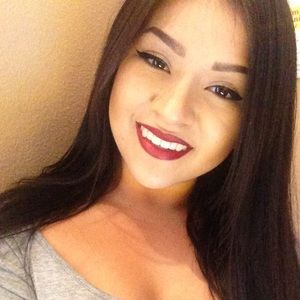 Meet your Posher, Stefanie