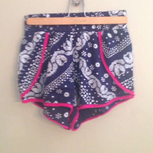 💙💗SUPER CUTE NAVY BLUE SHORT SHORTS!!!💗💙 - Picture 2 of 4
