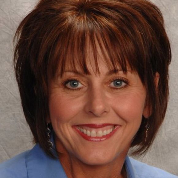 Meet your Posher, Renee