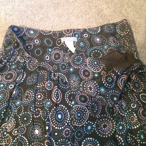 Ruffled Skirt - Picture 2 of 2