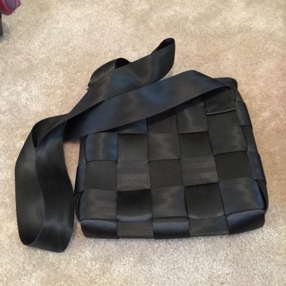 Authentic Harvey's seat belt bag.