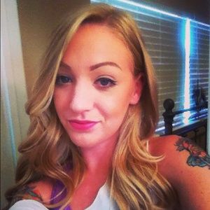 Meet your Posher, Amanda