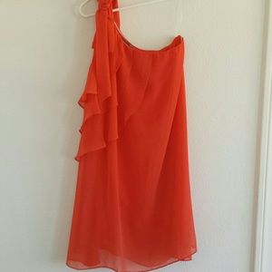One shoulder asymmetric side ruffle dress