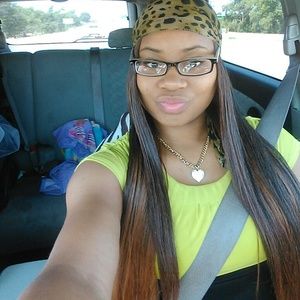 Meet your Posher, Twyla