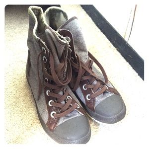 Converse boots