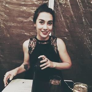 Meet your Posher, Samantha