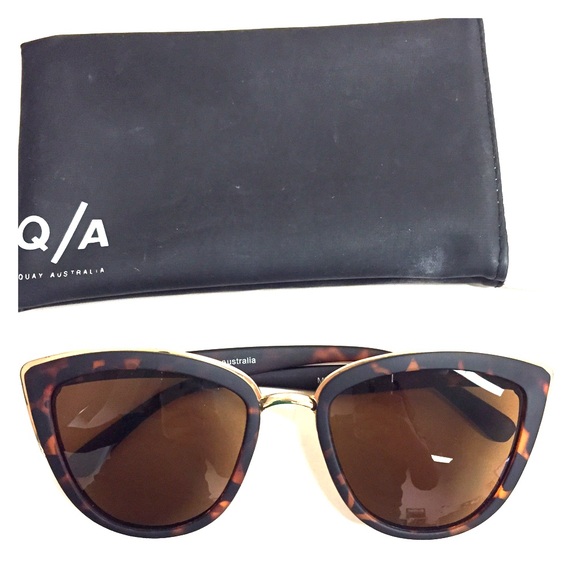 Quay My Girl sunglasses with original case