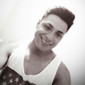 Meet your Posher, Javier