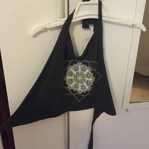 LA hearts crop top