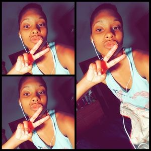 Meet your Posher, Shay