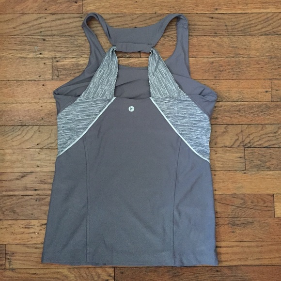 Perfect Yoga Tank - Picture 2 of 2