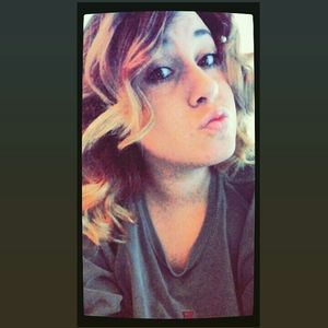 Meet your Posher, Tesla