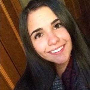 Meet your Posher, Nicole