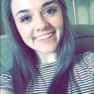 Meet your Posher, Alyssa