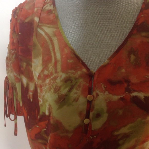 Abstract Orange Top - Picture 6 of 8