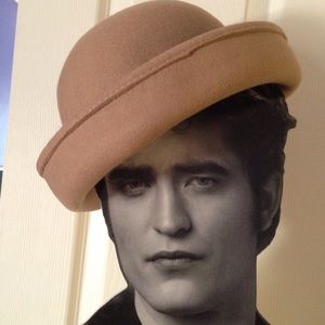 Vintage tan hat Italian designer betmar