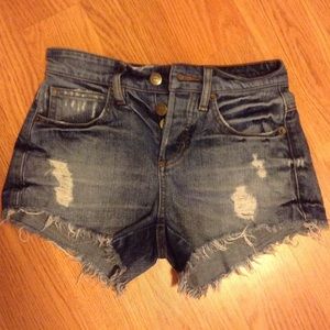 GUESS denim shorts, mid rise