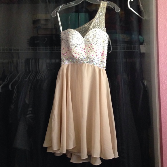 Homecoming dress