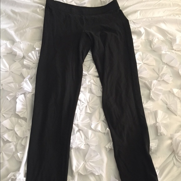 Pink VS black leggings