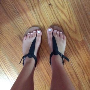 Old navy thong sandals