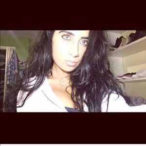 Meet your Posher, Lorrein