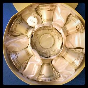 D'Lusso tea set for 6