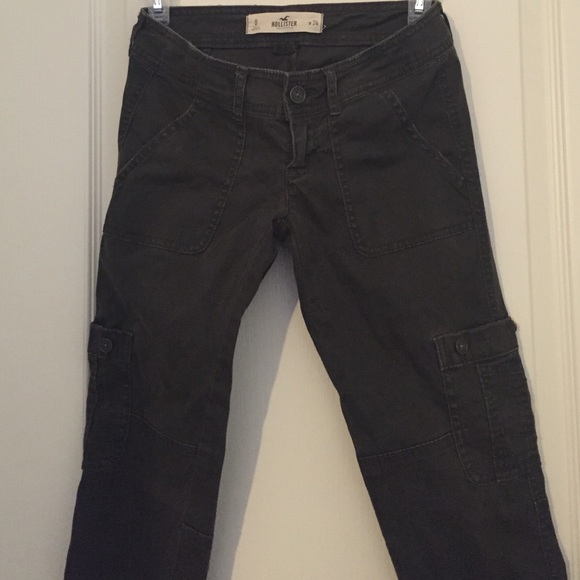 olive green hollister skinny jeans