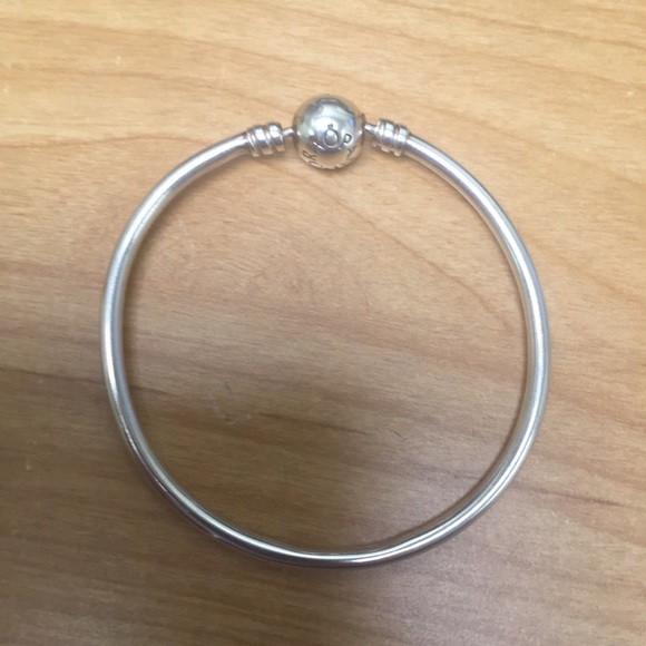 Pandora bangle authentic