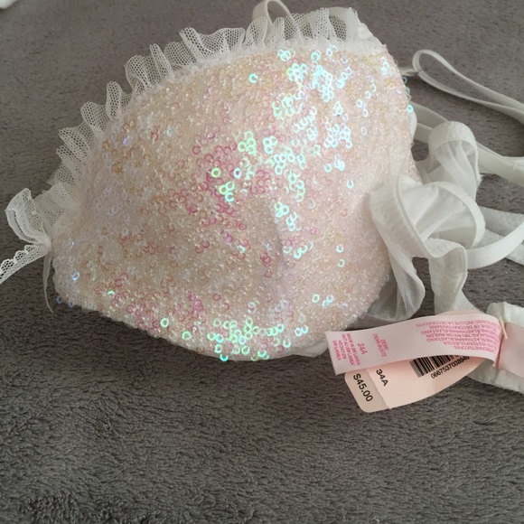 Victoria's Secret sequin bra! - Picture 4 of 4