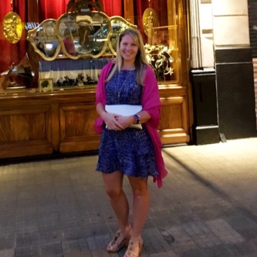 Meet your Posher, Andrea