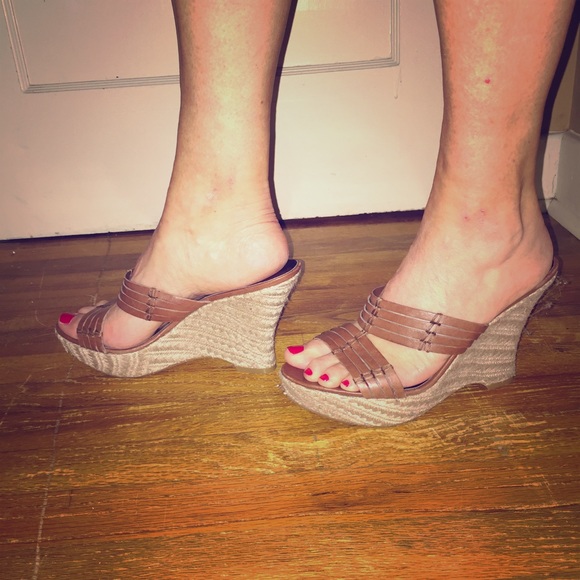 Brown leather sandals