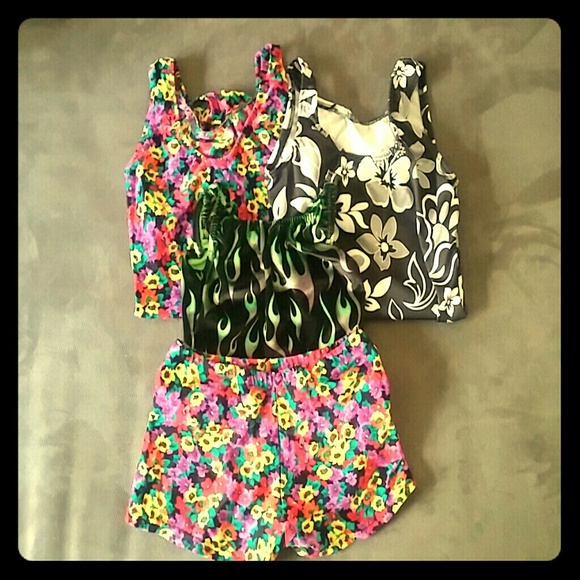 Girls gymnastic leotards - Picture 1 of 2