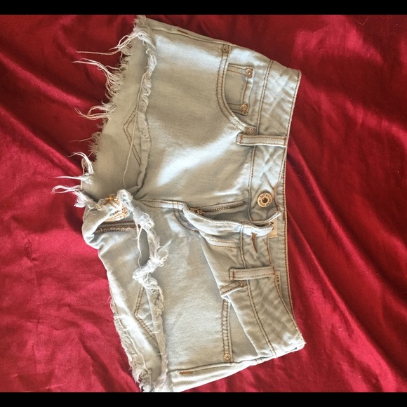 Bullhead shorts! - Picture 1 of 3