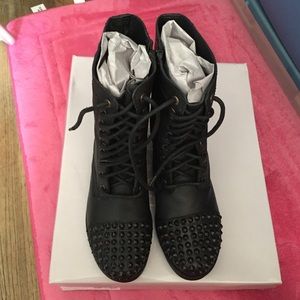 🚫SOLD🚫Bakers Black Leather Stud Boots