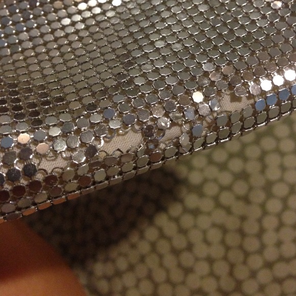 Cache sequin clutch - Picture 3 of 3