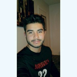 Meet your Posher, Jonathan