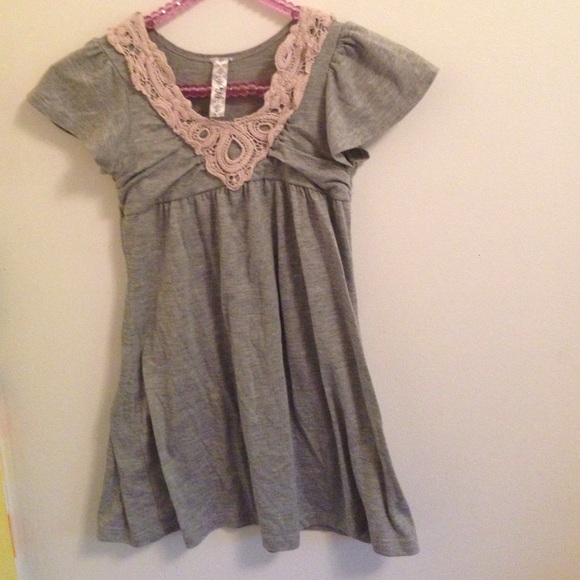 Grey Short Sleeve Shirt