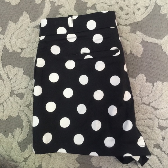 Polka dot high waisted shorts - Picture 2 of 2