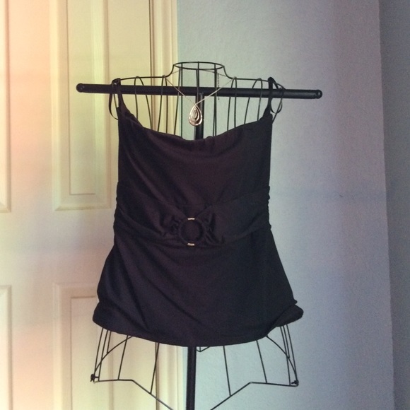 Strapless top