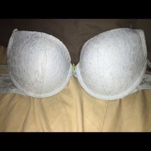 Blue bra 34C,