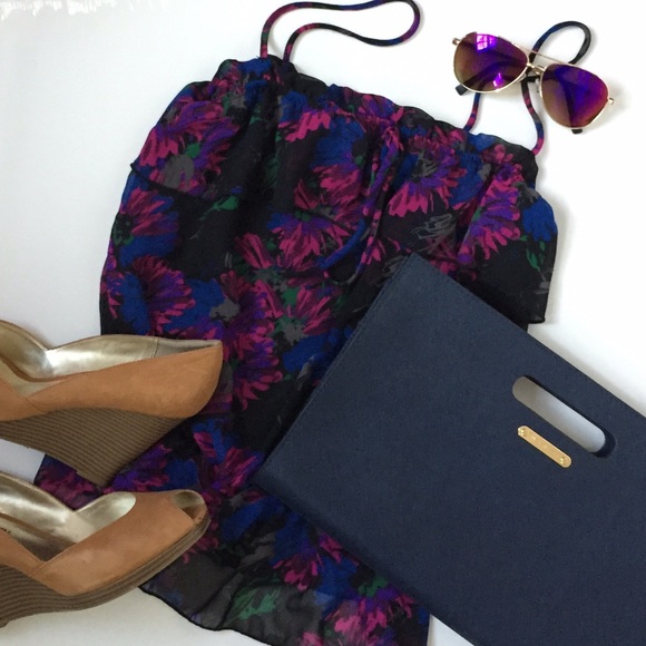 Floral spaghetti strap top - Picture 3 of 3