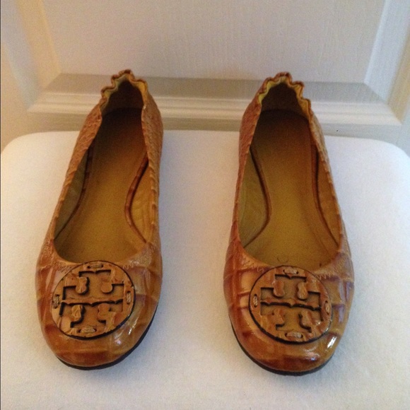 Tory Burch Croc Reva Flats - 8.5