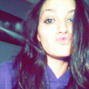 Meet your Posher, Leanna