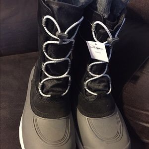 Women's snow boots