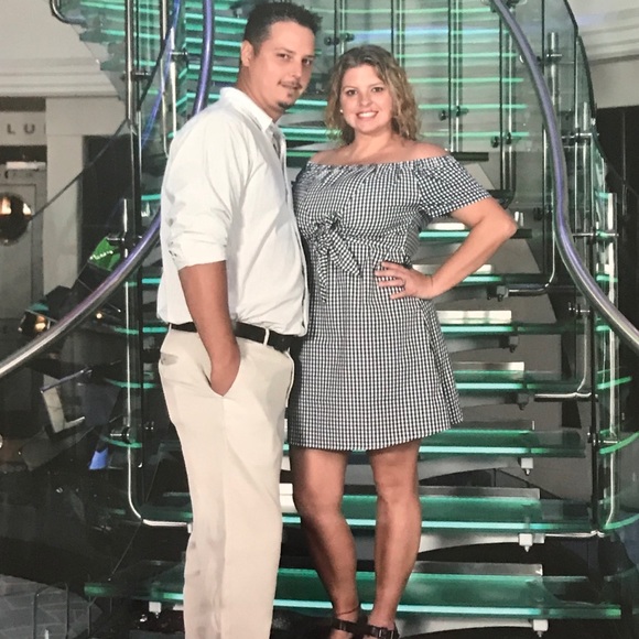 Meet your Posher, Amberlea - Picture 3 of 4