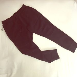 Nike Tech Sweatpants