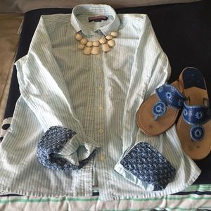 Vineyard Vines Button Down