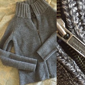 BANANA REPUBLIC 100% Merino Wool Sweater