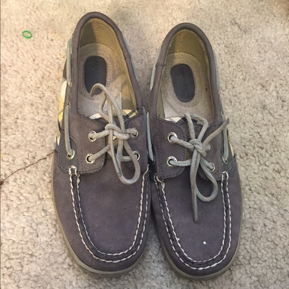 Grey Sperry's - Picture 2 of 2